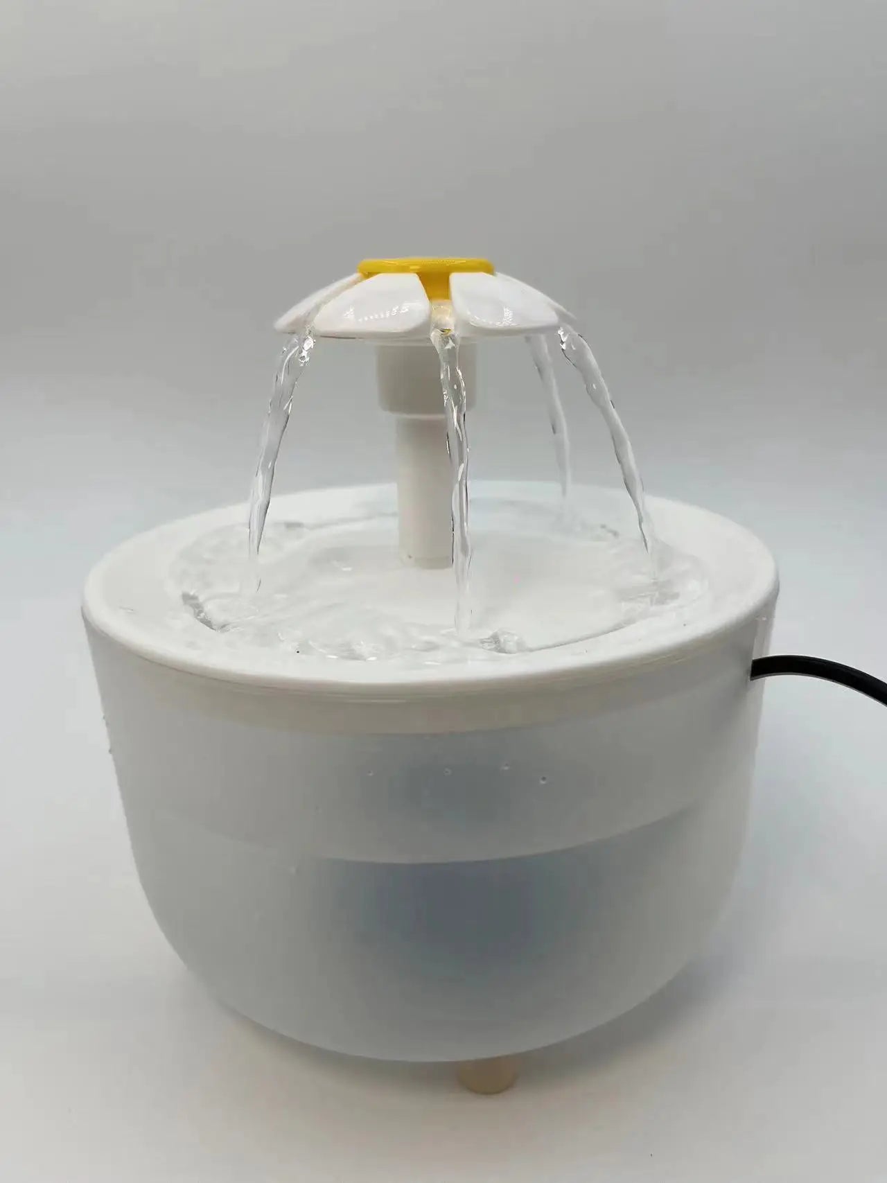 PureFlow – Automatic Cat Water Fountain 1.2L USB Electric Silent Filtered Dispenser